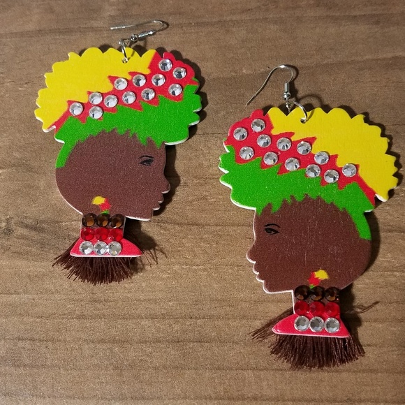 Jamaican girl earrings with Swrk. Crystals! - Picture 3 of 4